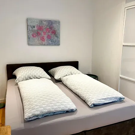 Holideis Big With Terrace Center Apartment Cologne