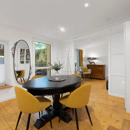 Big Center No Party *