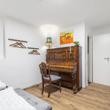 Apartment Big Center No Party Cologne