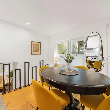 Big Center No Party *