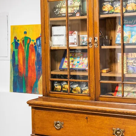 Big Center No Party *