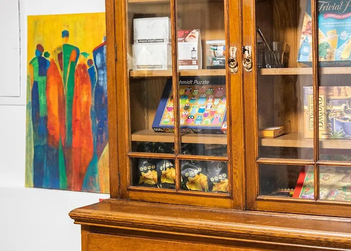 Big Center No Party *